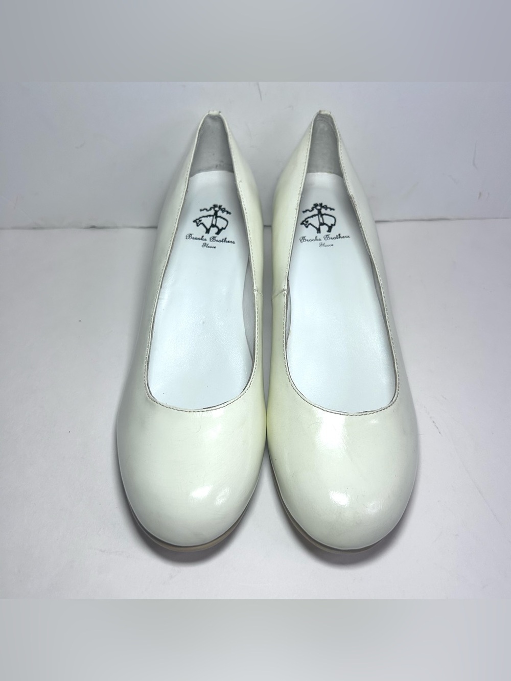 Brooks Brothers Fleece Ivory Patent Leather Block Heels Women’s 6B - Picture 2 of 10
